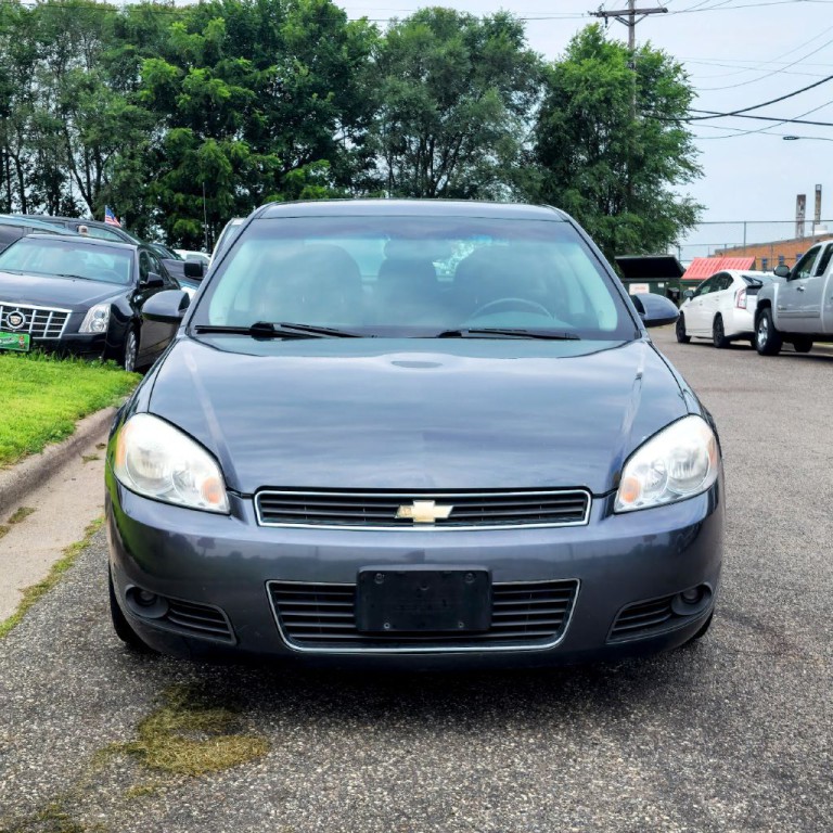 2011 Chevrolet Impala Image 10