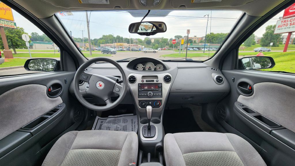 2007 Saturn ION Image 11