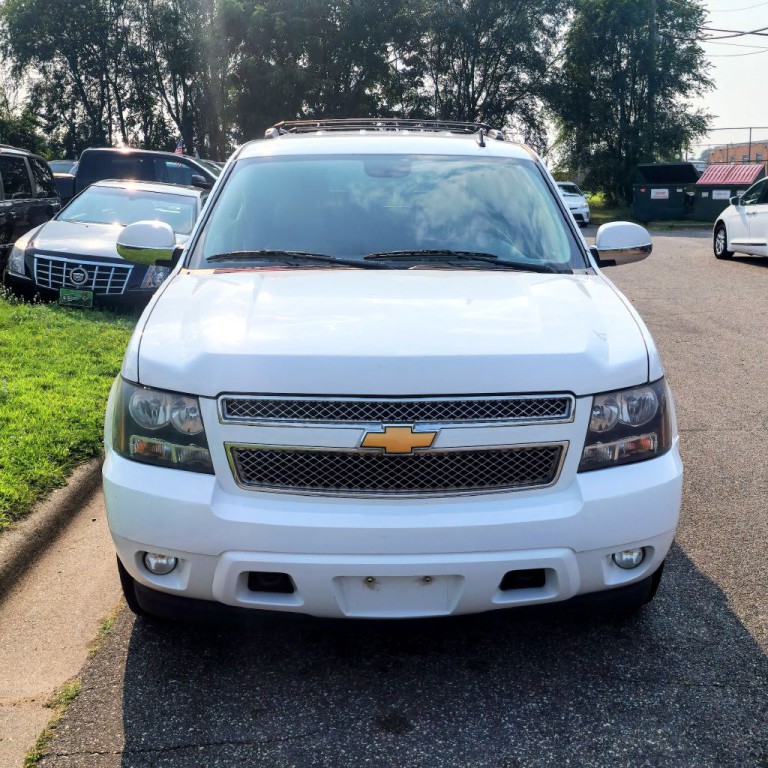 2012 Chevrolet Tahoe Image 10