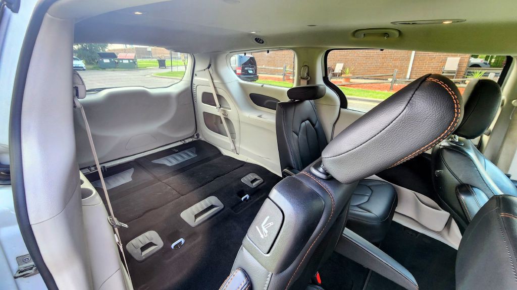 2020 Chrysler Pacifica Image 18