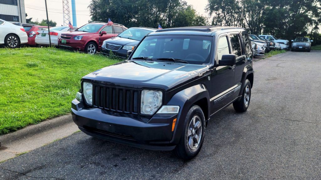 2010 Jeep Liberty Image 1