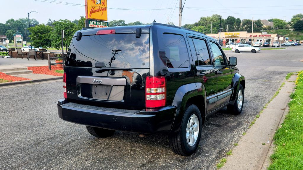 2010 Jeep Liberty Image 6
