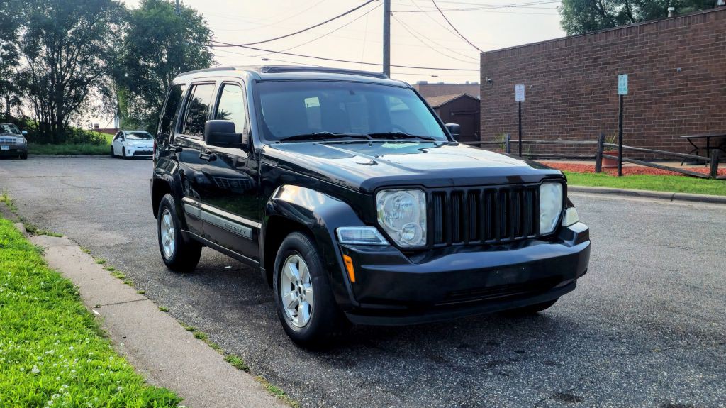 2010 Jeep Liberty Image 8