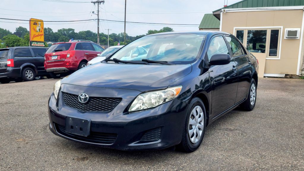 2010 Toyota Corolla Image 2