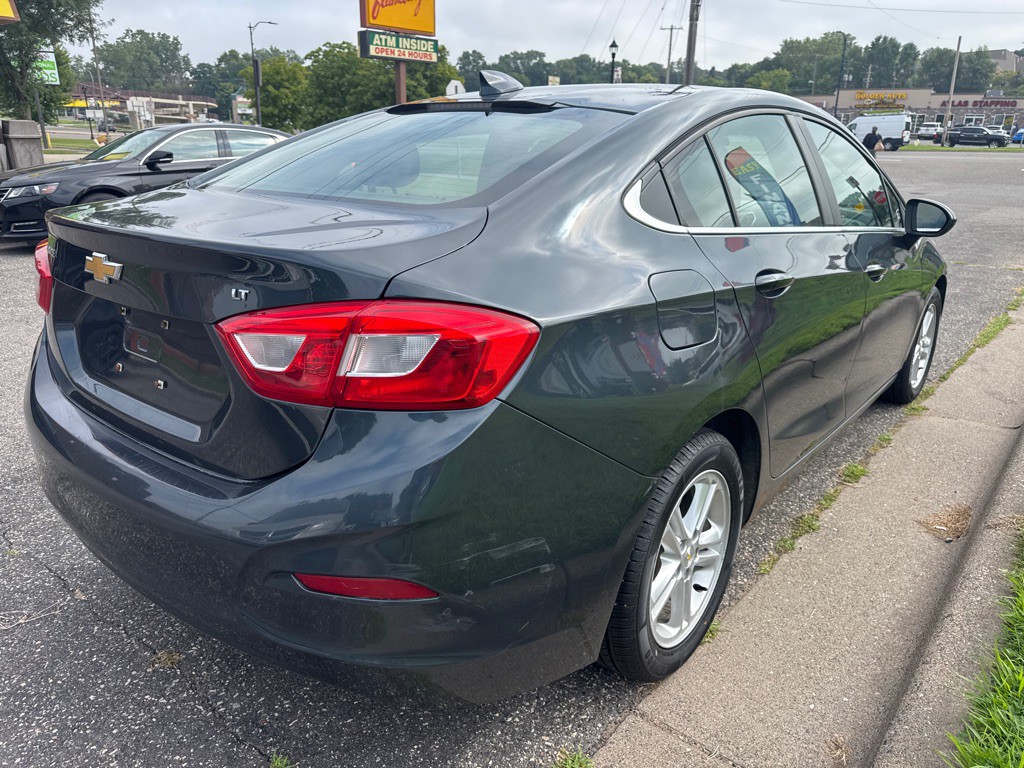 2017 Chevrolet Cruze Image 7