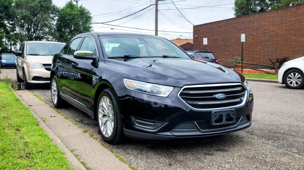 2018 Ford Taurus Image 8