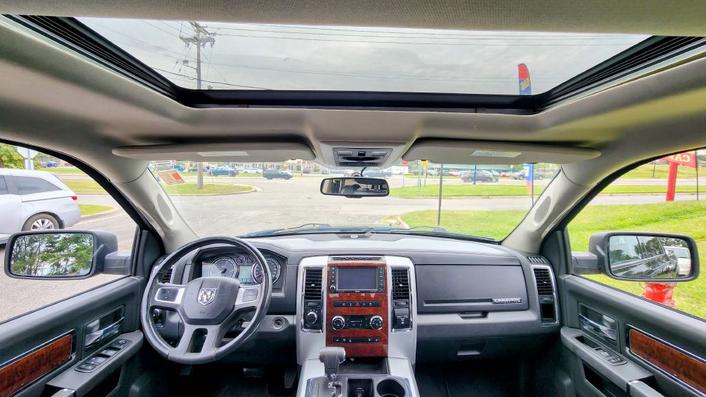 2011 Dodge Ram 1500 Image 12