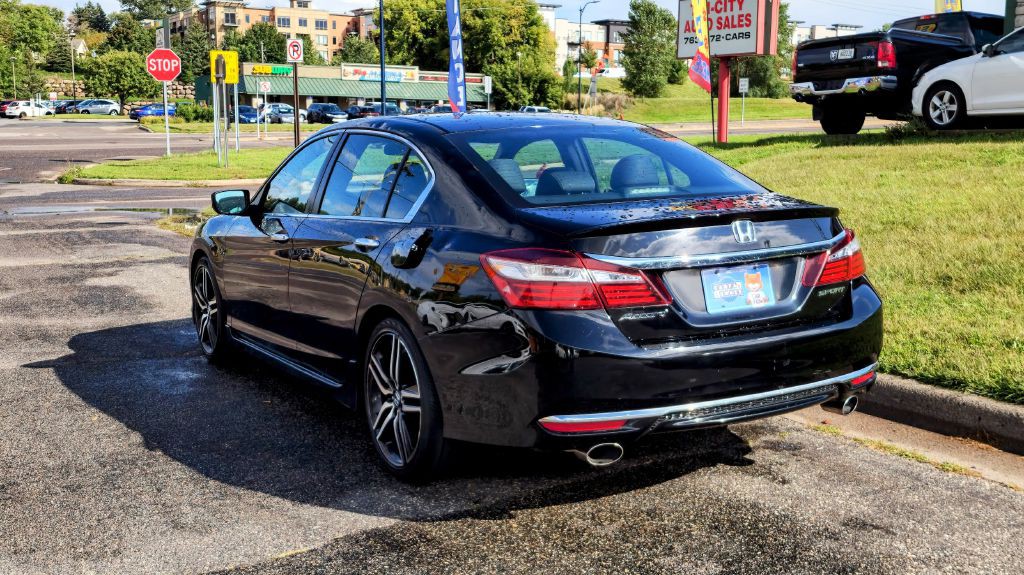 2016 Honda Accord Image 4
