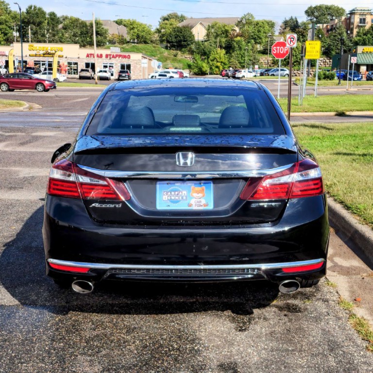 2016 Honda Accord Image 5