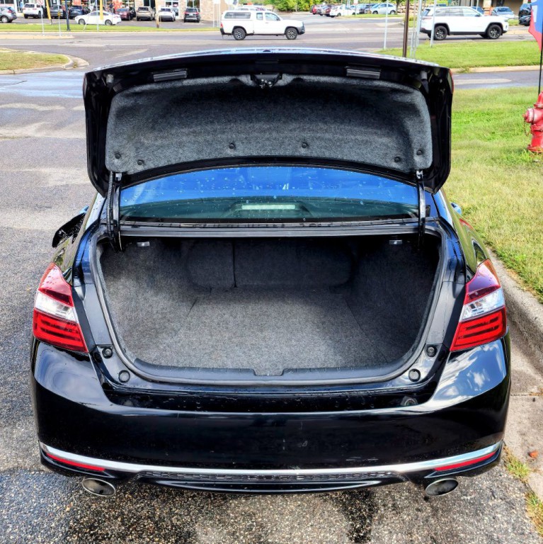 2016 Honda Accord Image 14
