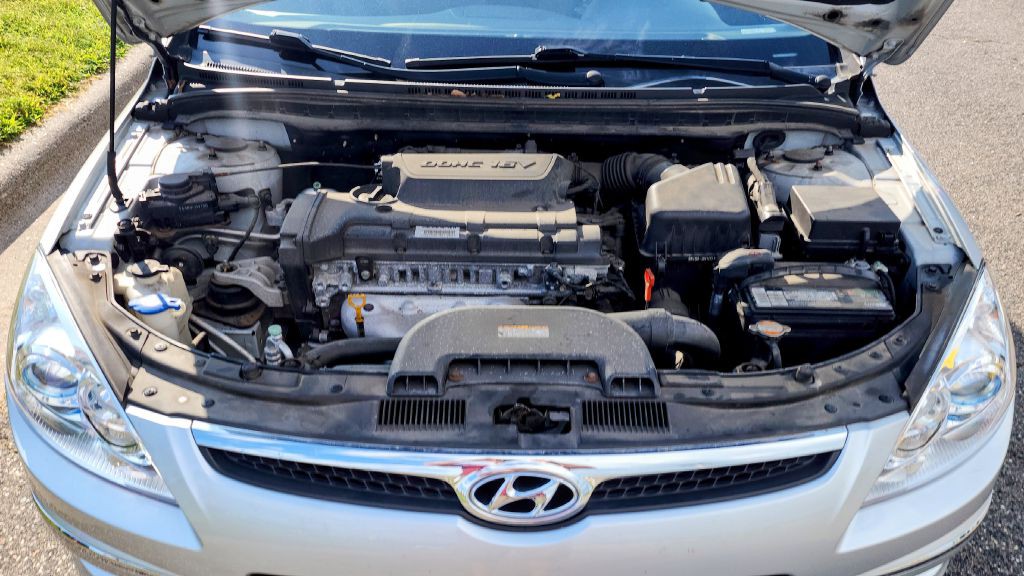 2009 Hyundai Elantra Image 18