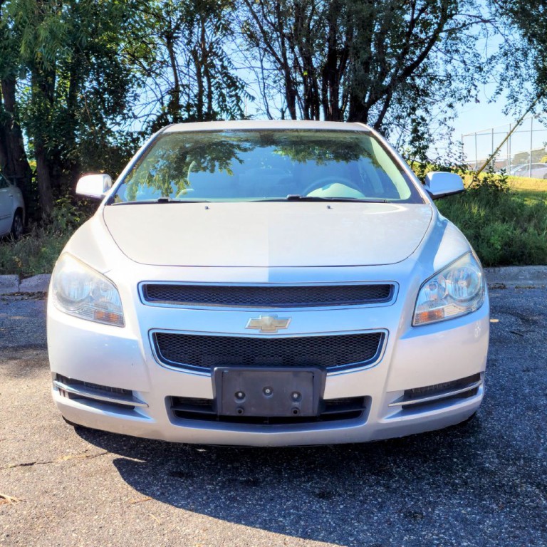 2011 Chevrolet Malibu Image 10