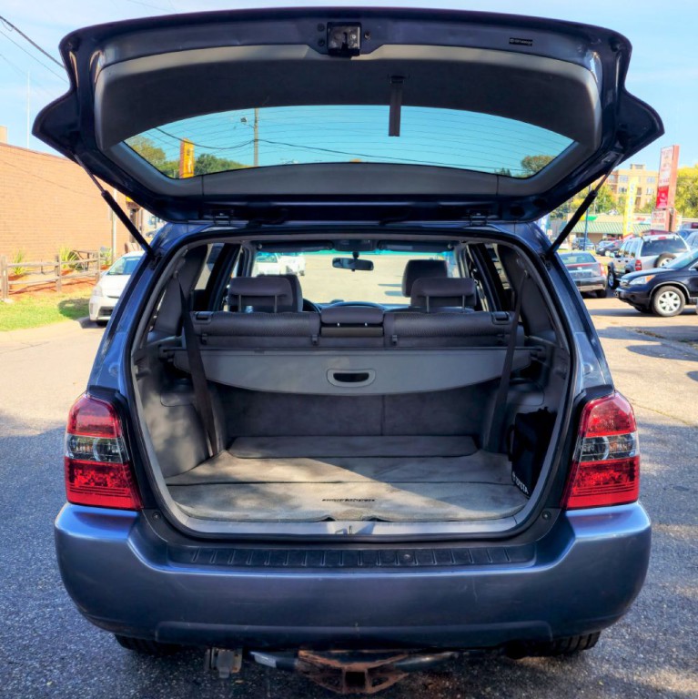 2004 Toyota Highlander Image 14