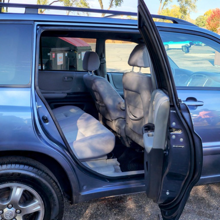 2004 Toyota Highlander Image 15