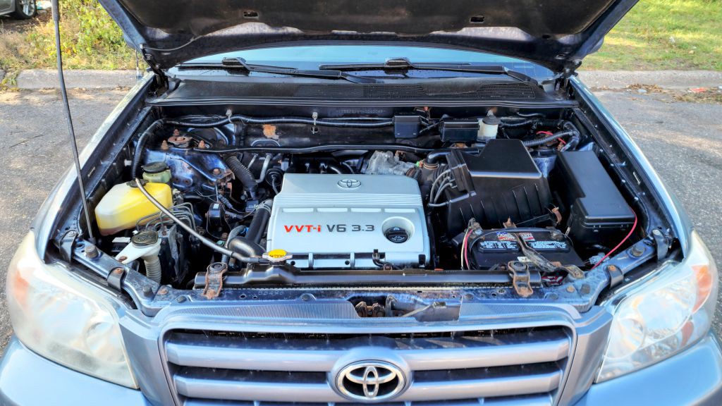 2004 Toyota Highlander Image 17