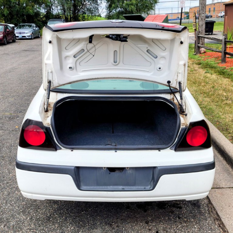 2005 Chevrolet Impala Image 13
