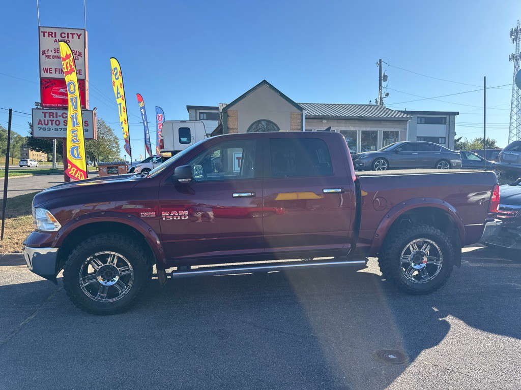 2016 RAM 1500 Image 3