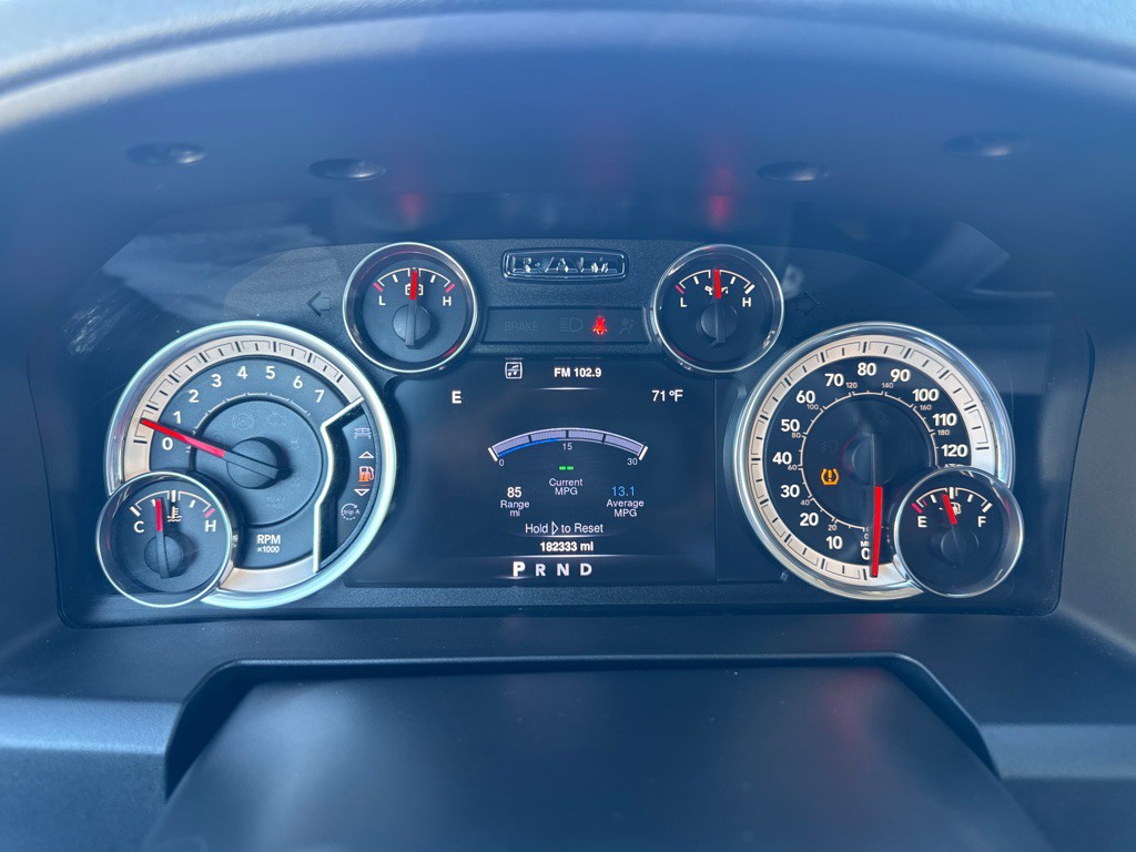 2016 RAM 1500 Image 17