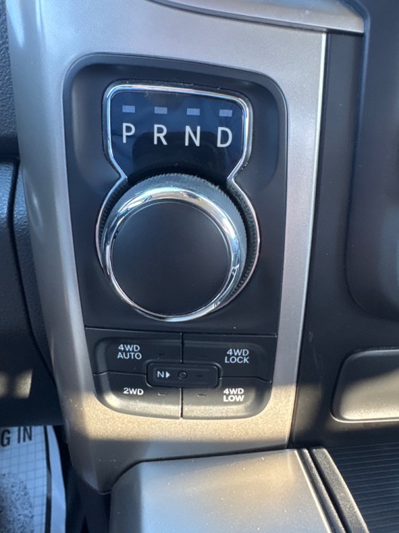 2016 RAM 1500 Image 18