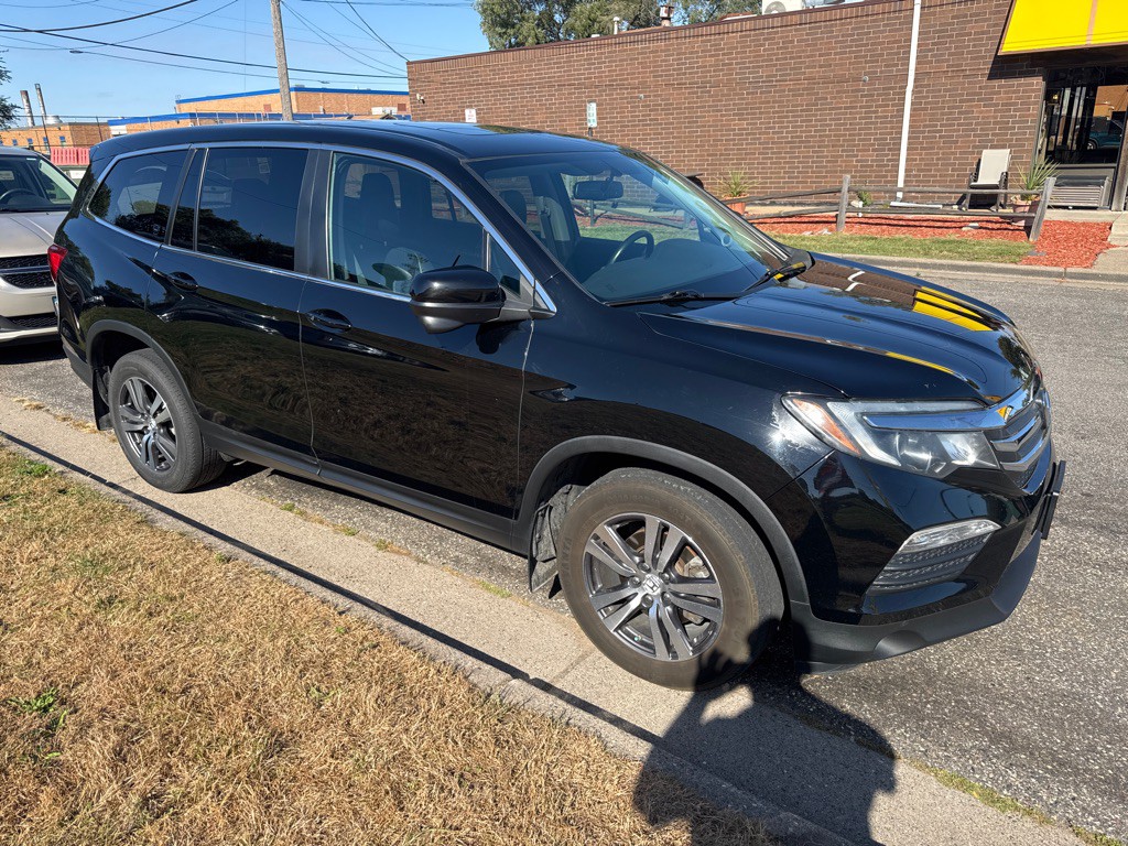 2016 Honda Pilot Image 2