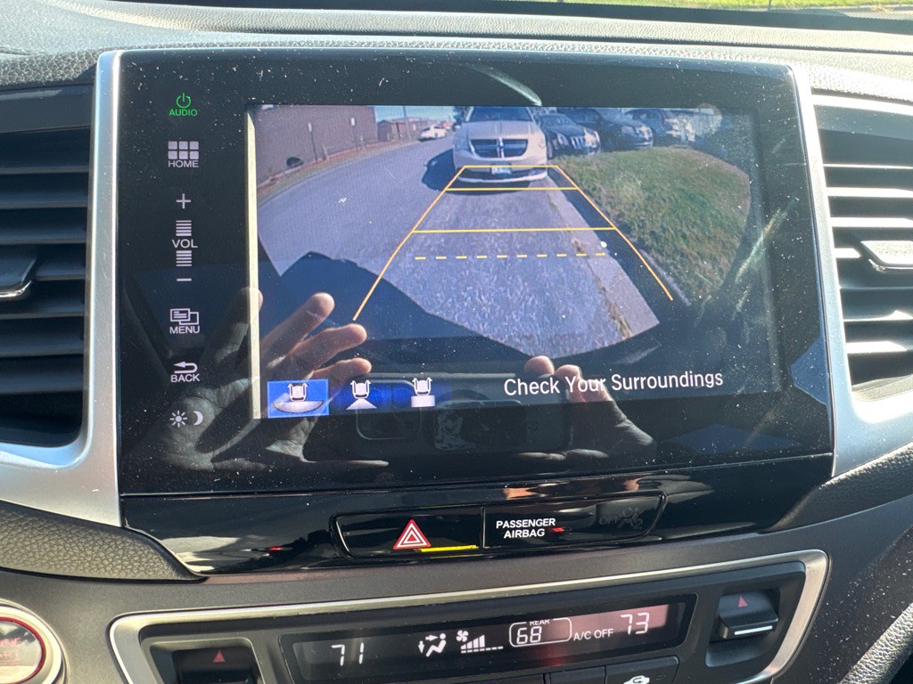 2016 Honda Pilot Image 18