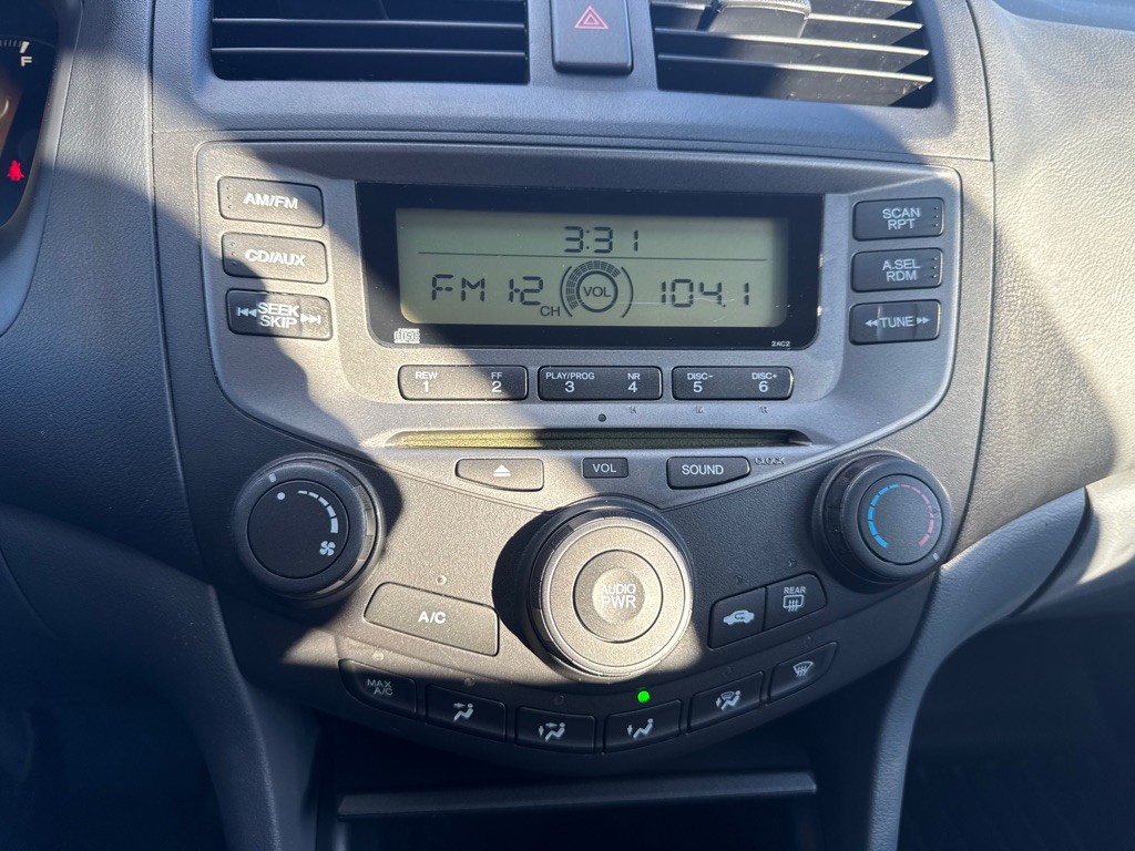 2007 Honda Accord Image 13