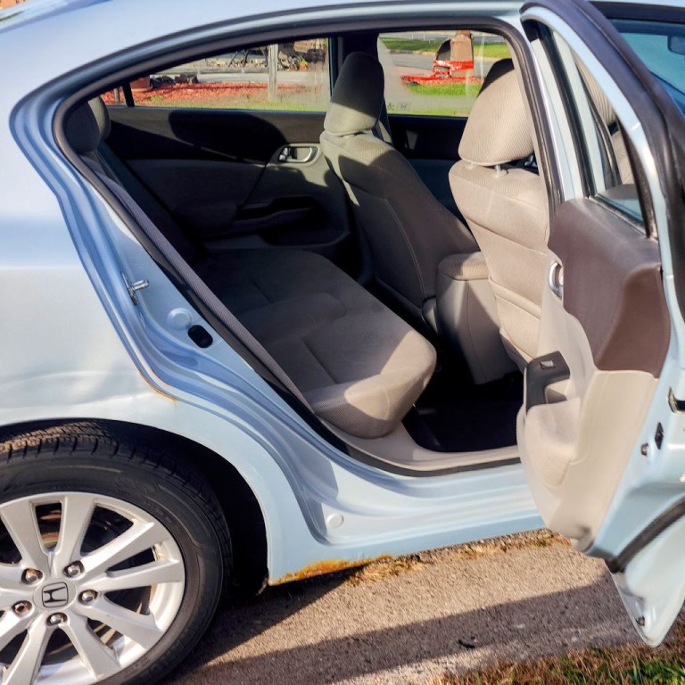 2012 Honda Civic Image 15