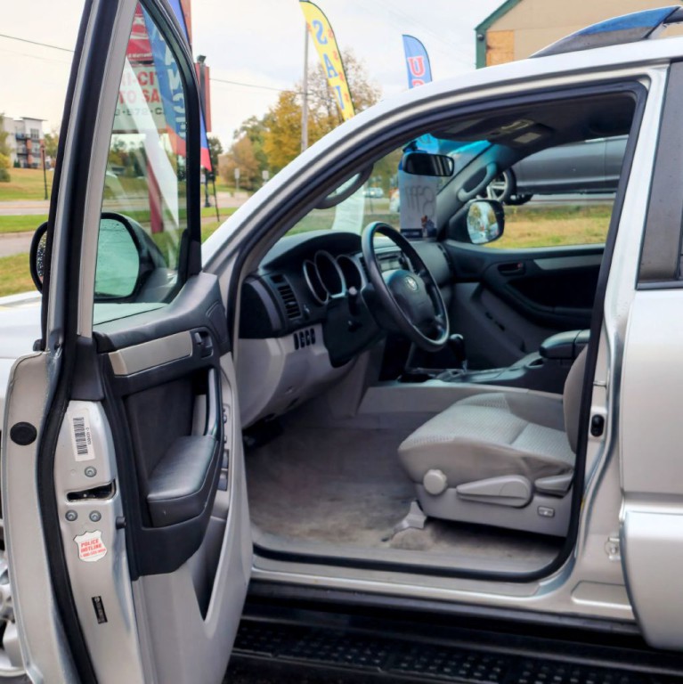 2008 Toyota 4Runner Image 12