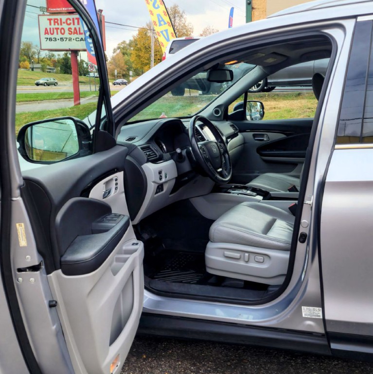 2016 Honda Pilot Image 11