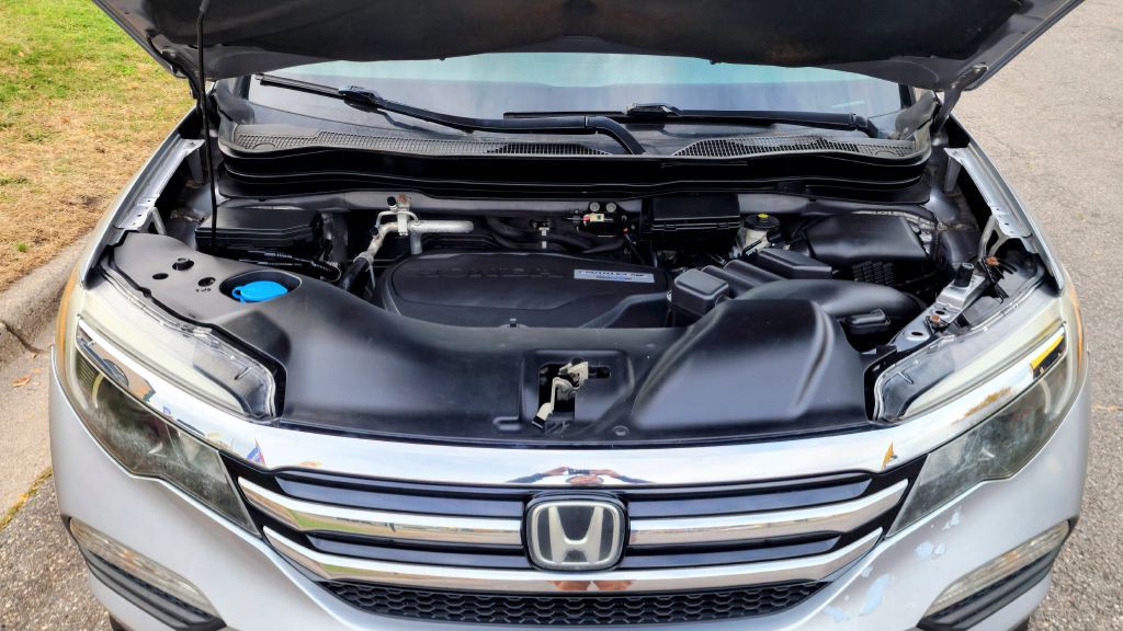 2016 Honda Pilot Image 18