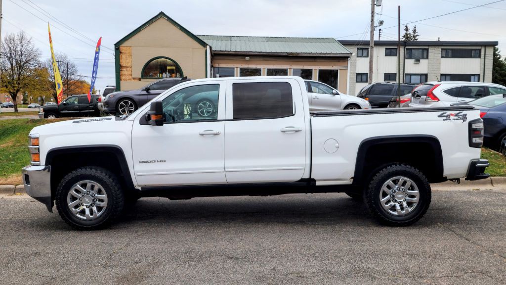 2016 Chevrolet Silverado 1500 Image 3