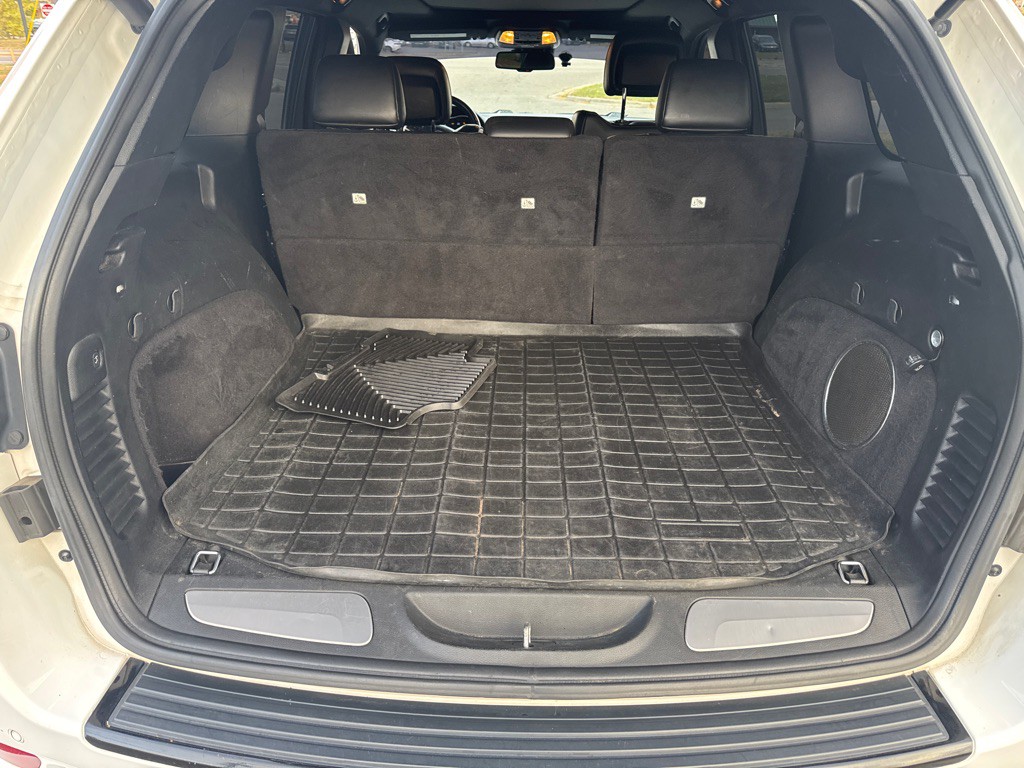 2015 Jeep Grand Cherokee Image 12