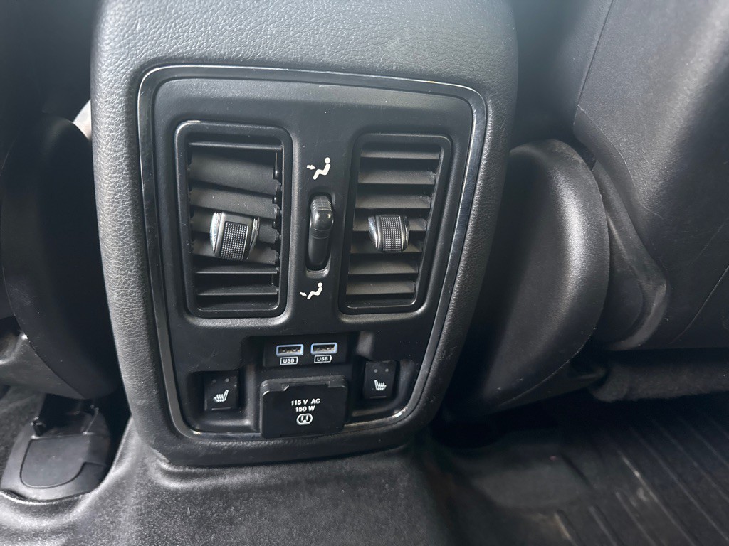 2015 Jeep Grand Cherokee Image 15