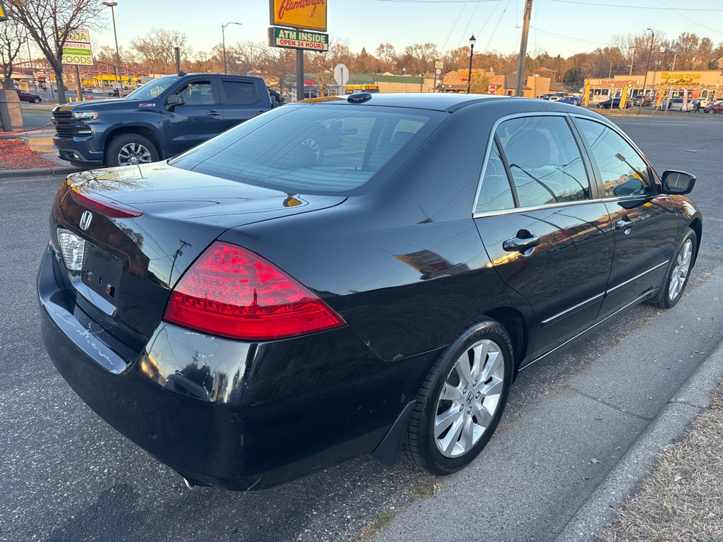 2007 Honda Accord Image 8