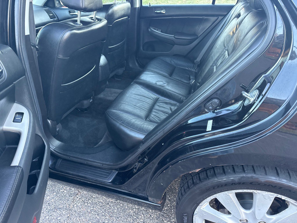 2007 Honda Accord Image 10