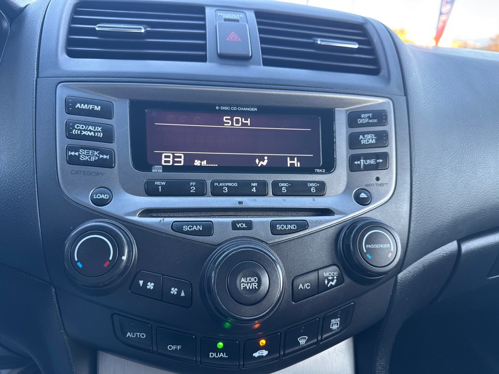 2007 Honda Accord Image 14