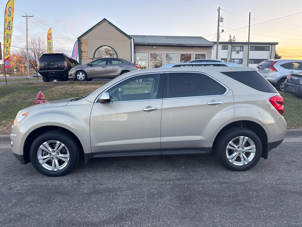 2011 Chevrolet Equinox Image 3