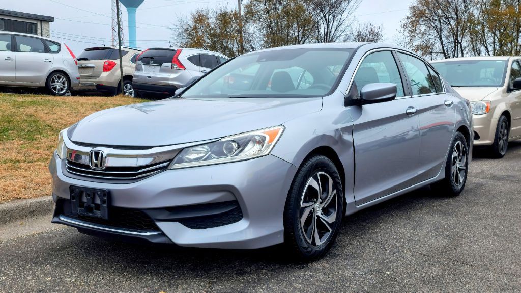 2016 Honda Accord Image 2
