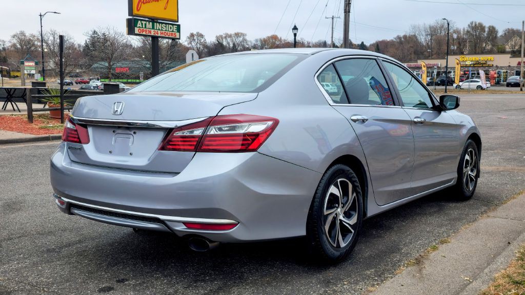 2016 Honda Accord Image 6