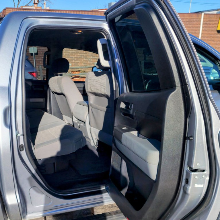 2013 Toyota Tundra Image 15