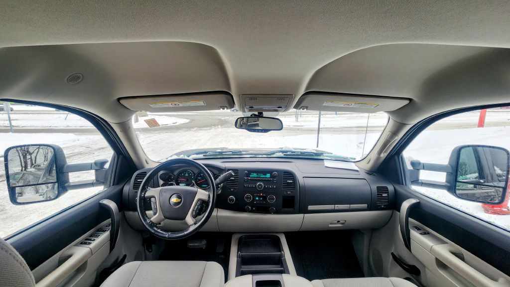2011 Chevrolet Silverado 1500 Image 13