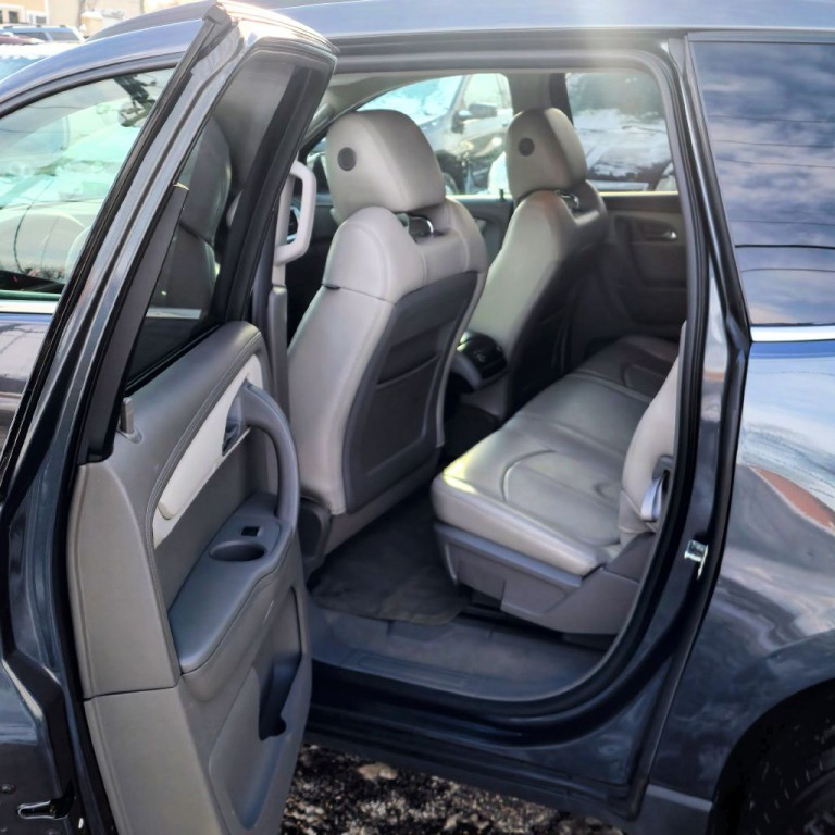 2013 Chevrolet Traverse Image 16