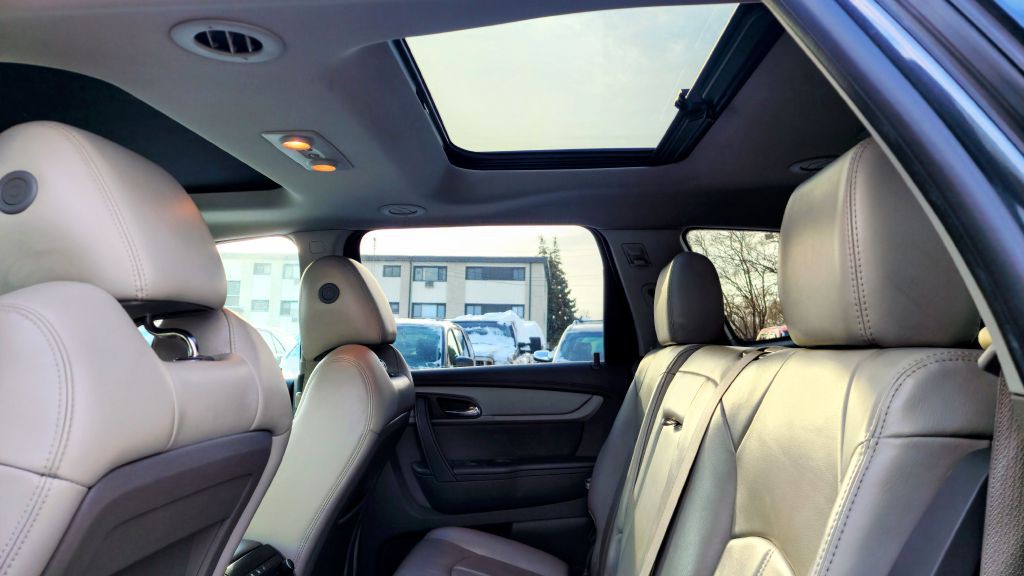 2013 Chevrolet Traverse Image 17