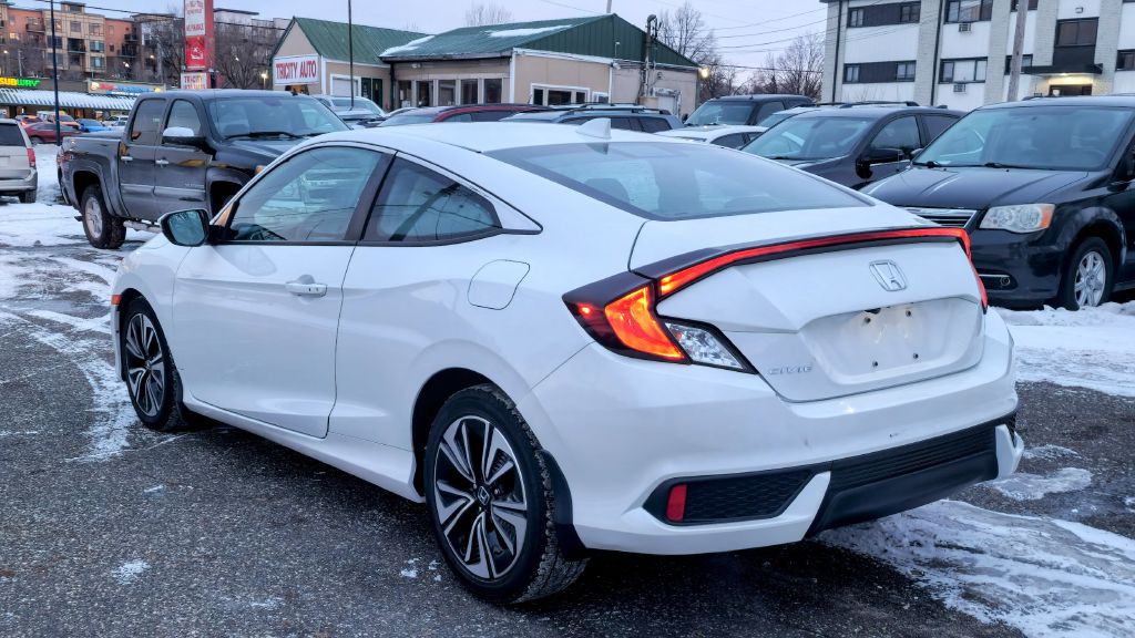 2016 Honda Civic Image 4