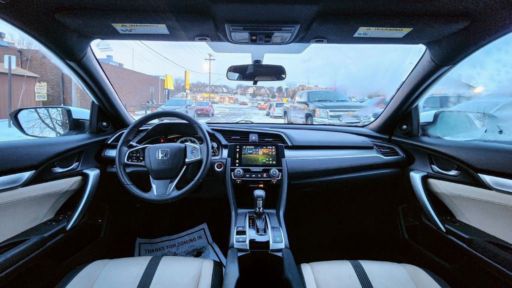 2016 Honda Civic Image 11