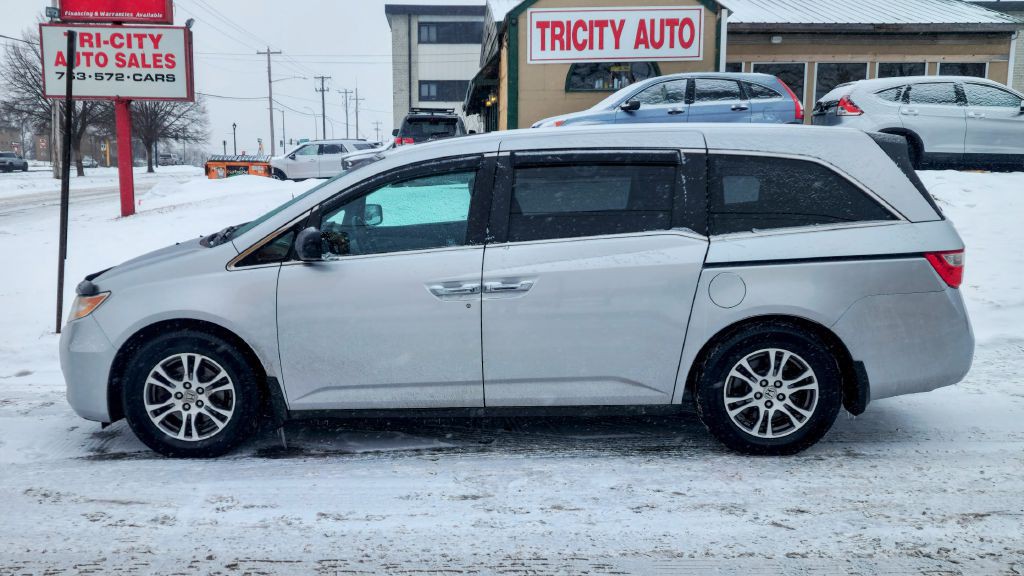 2012 Honda Odyssey Image 3