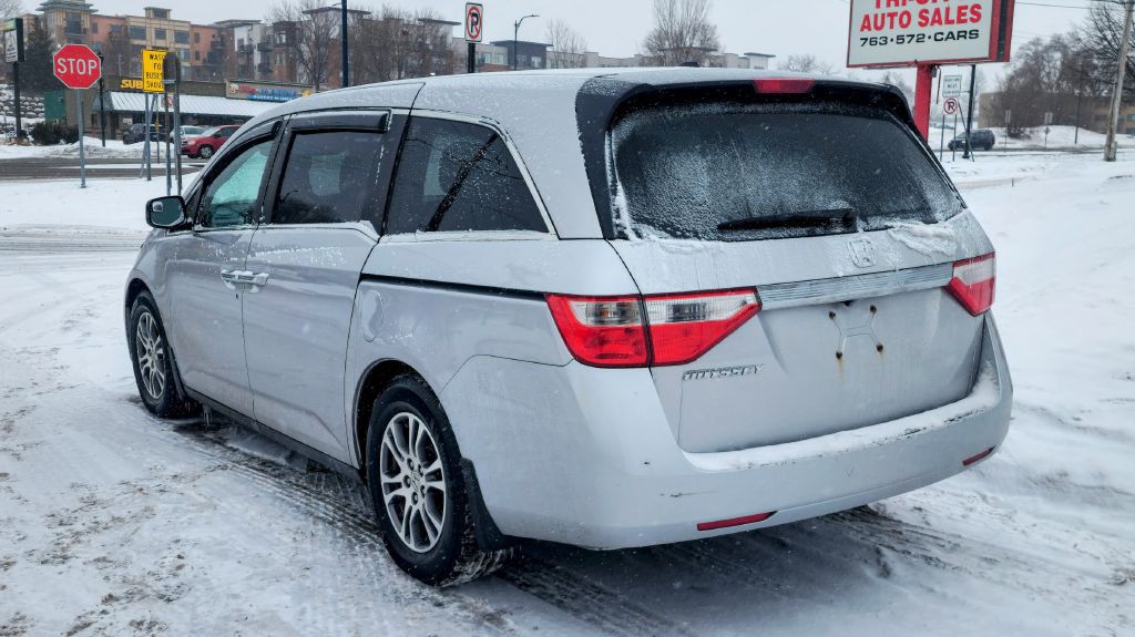 2012 Honda Odyssey Image 4