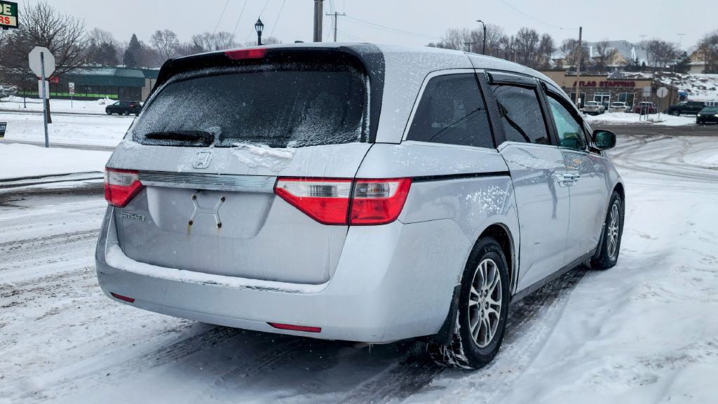 2012 Honda Odyssey Image 6