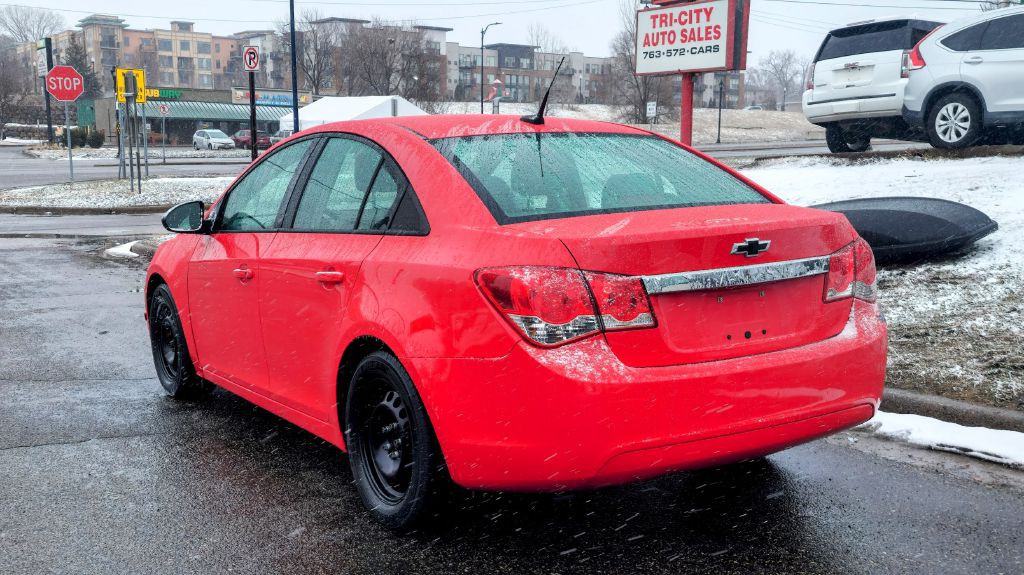 2014 Chevrolet Cruze Image 4