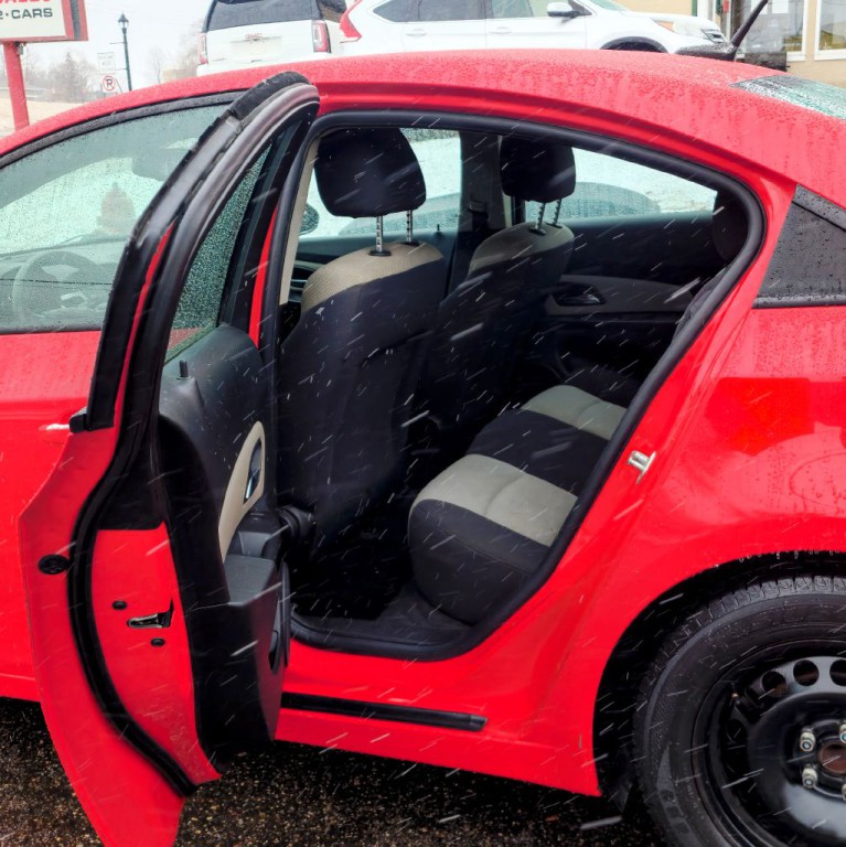 2014 Chevrolet Cruze Image 13